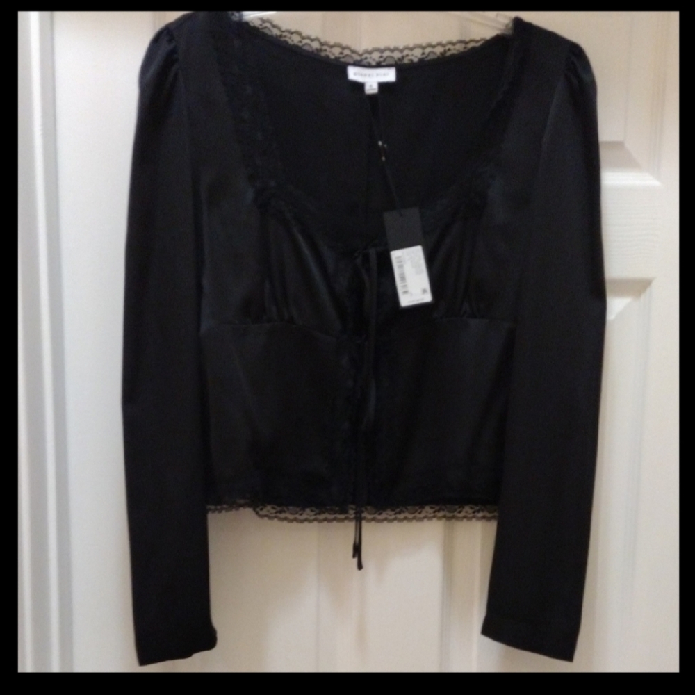 NWT Gianni Bini Elegant Black Satin And Lace Tie Front Top - Picture 2 of 5